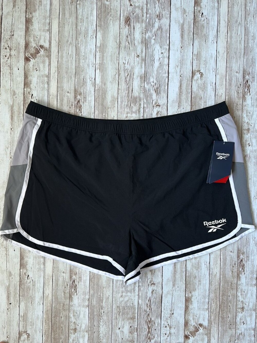 Reebok Women's Racer Heritage Shorts 2.5" Black Gray Sports sz XXL Lightweight